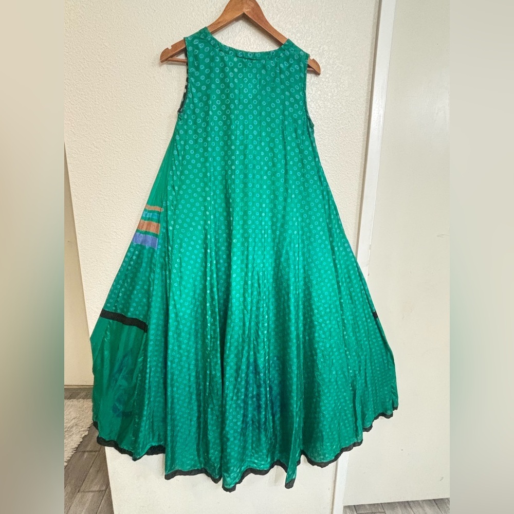 ANUPAMAA Silk Maxi Dress Green Floral Print Boho Luxe Summer Vacation Gown - Picture 7 of 13